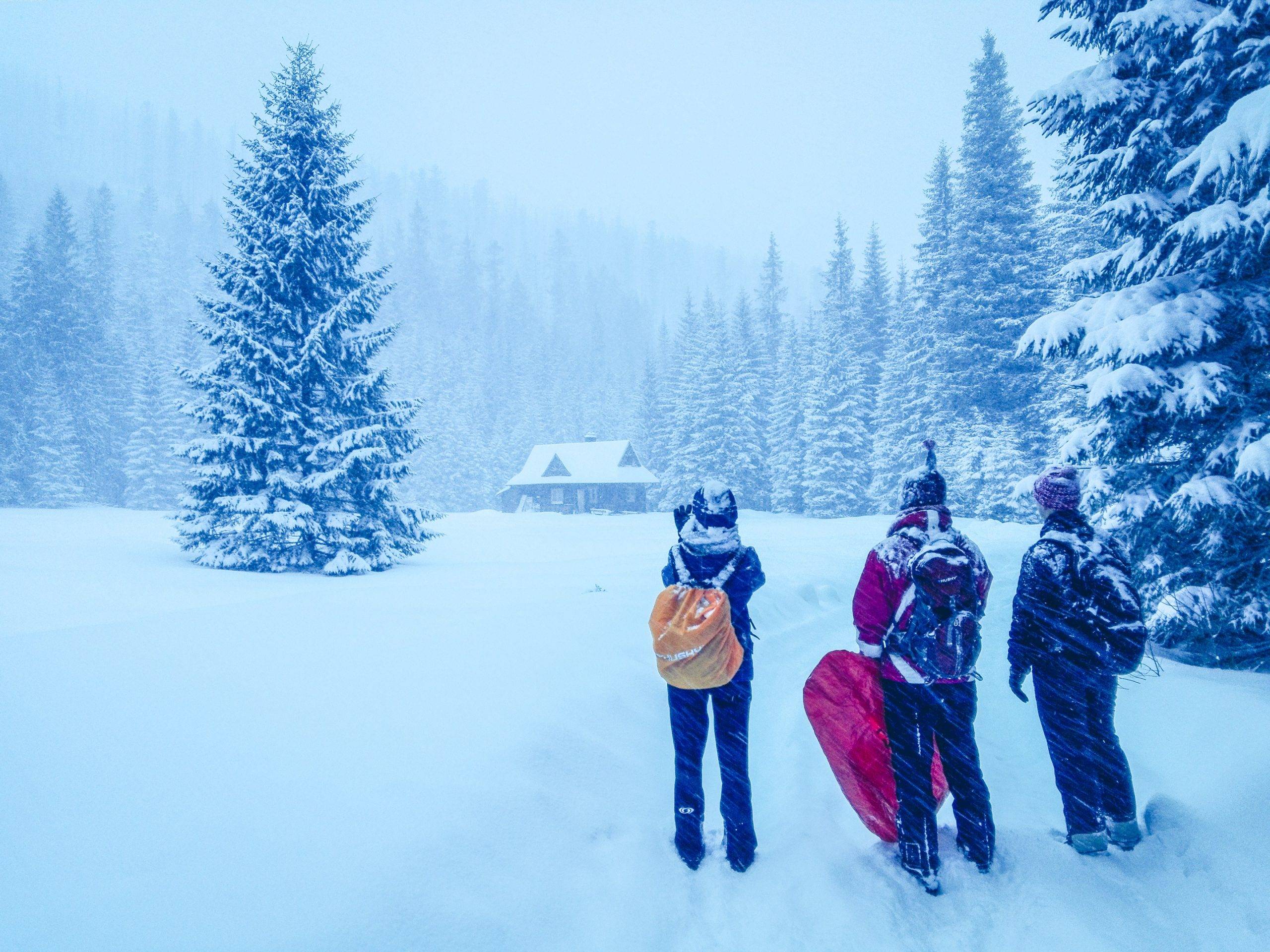 Winter hiking to Morskie Oko, Poland