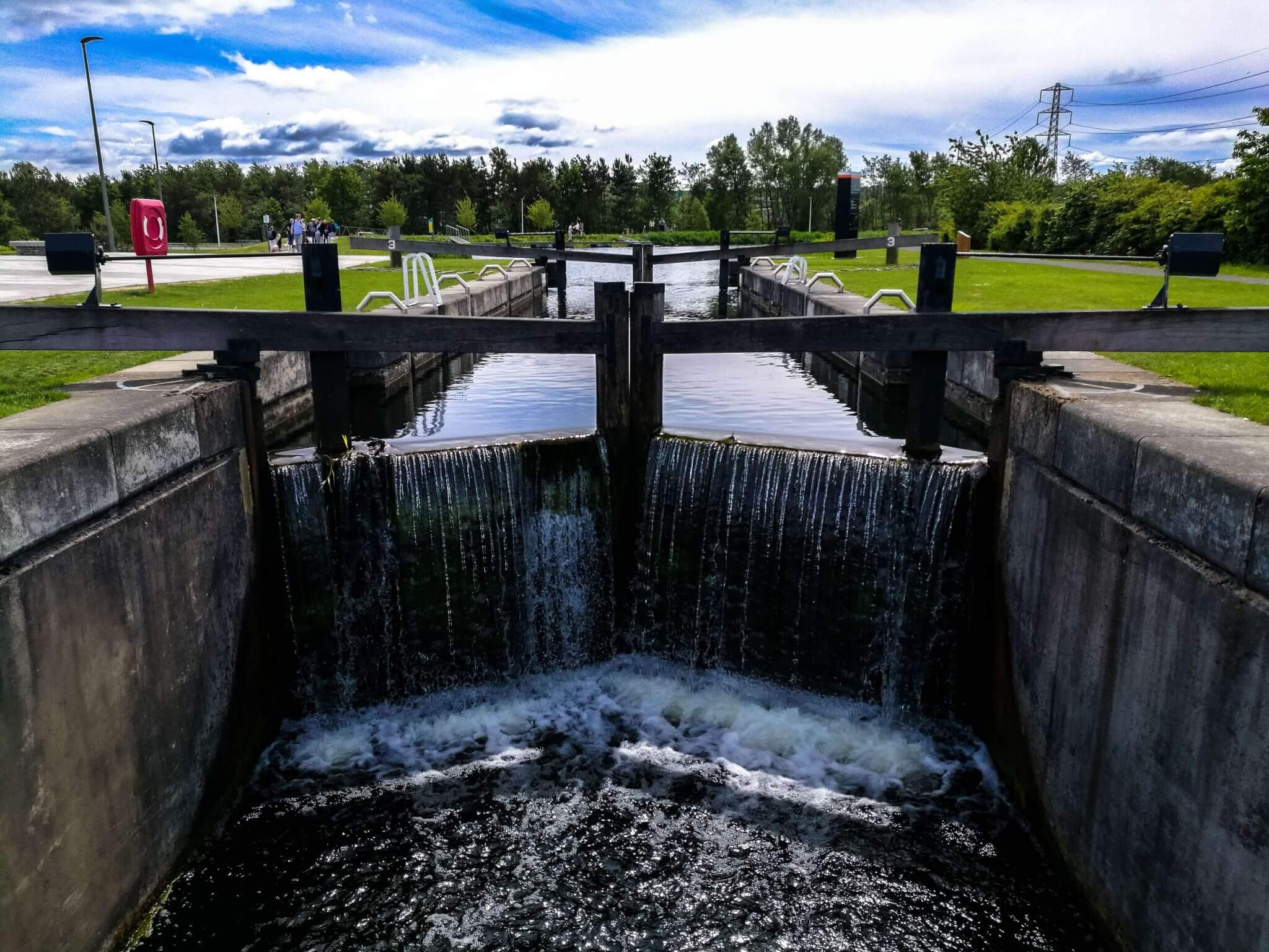 Canal lock