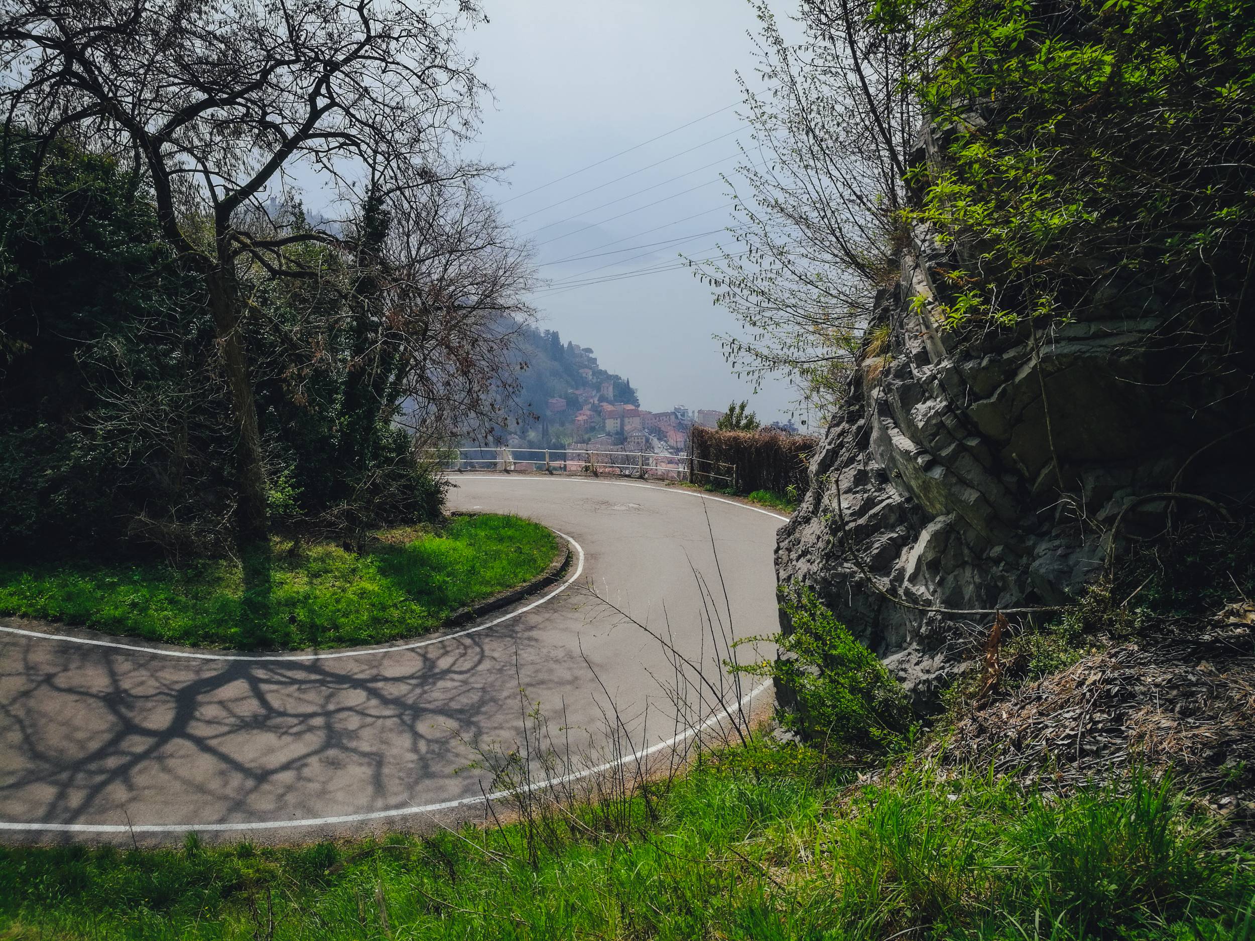 A serpentine near Lake Como