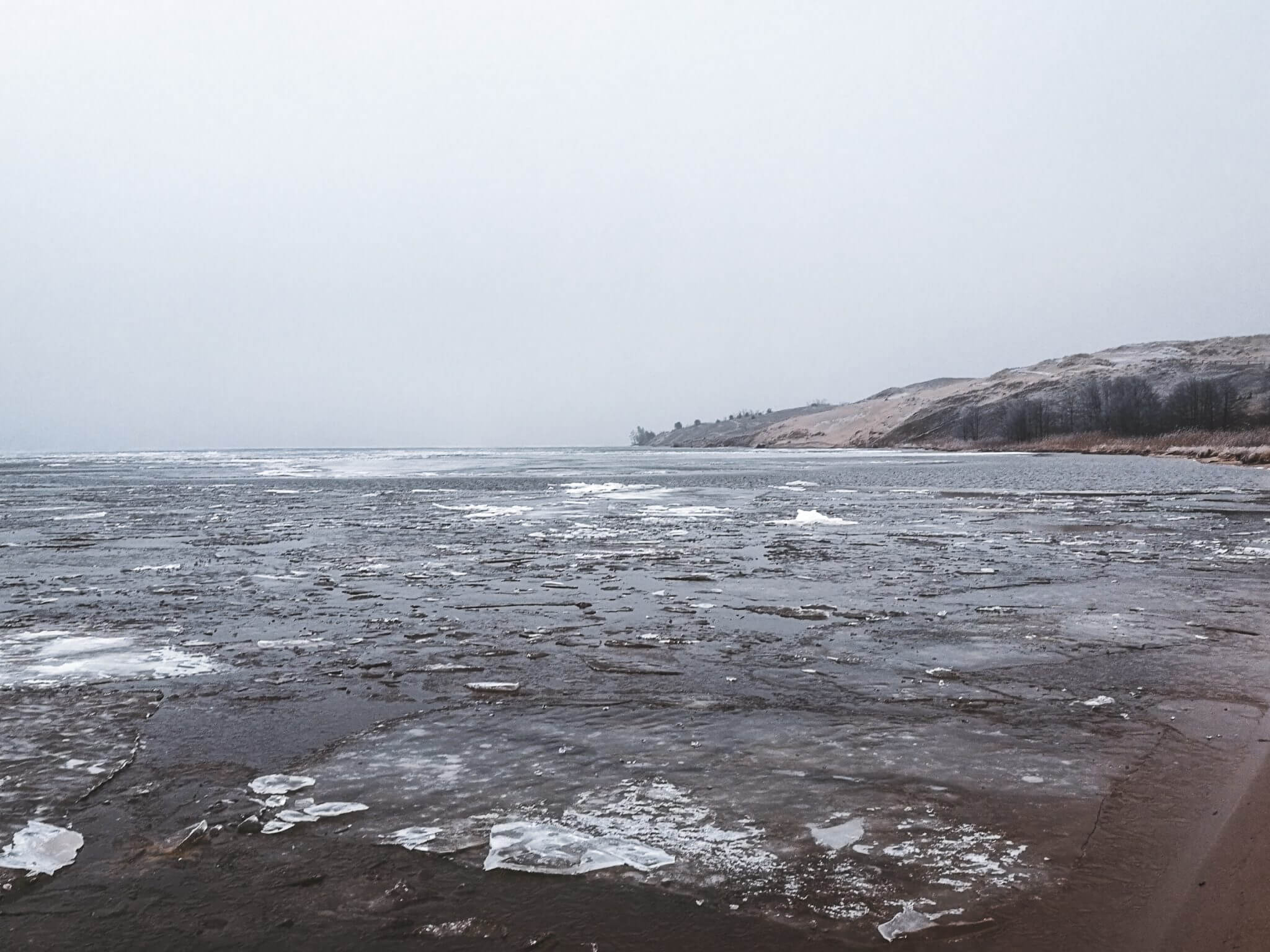 curonian lagoon during winter