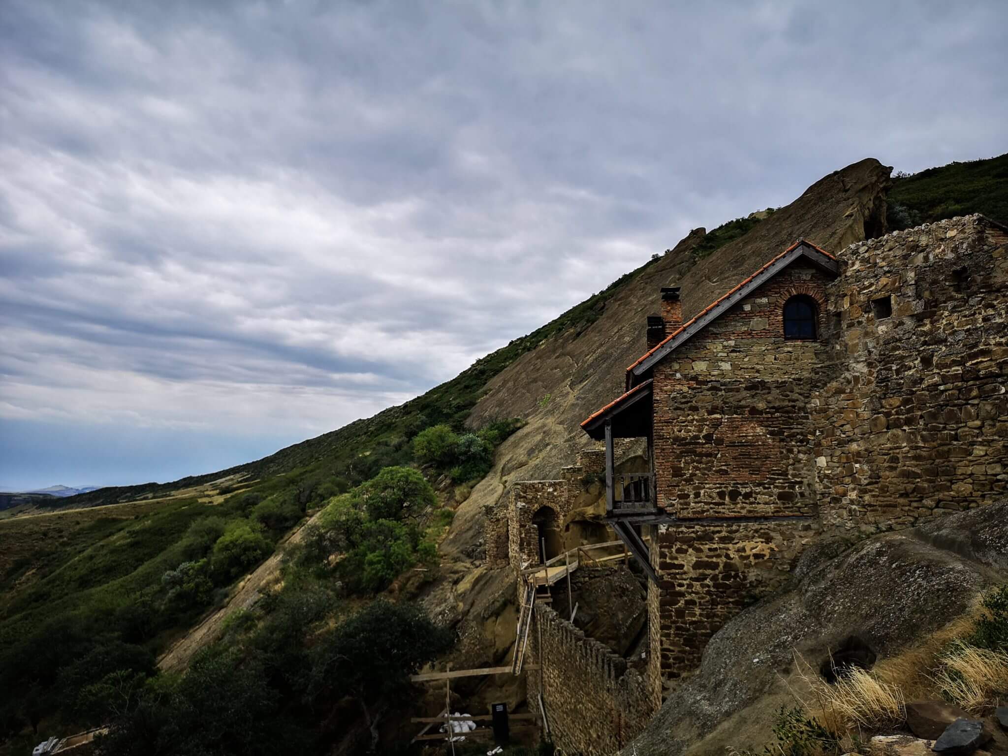 david gareja monastery wall