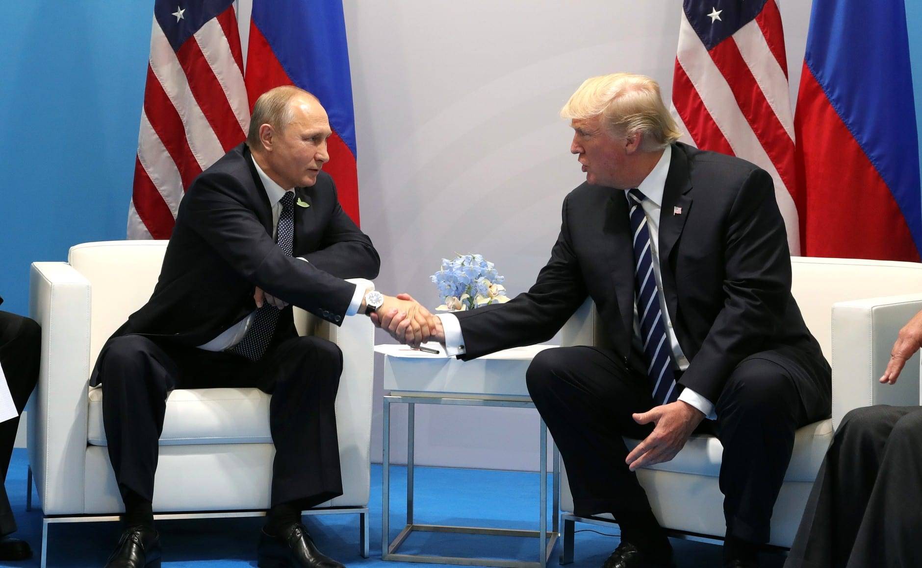 Vladimir Putin and Donald rump t_the 2017 G-20 Hamburg Summit 