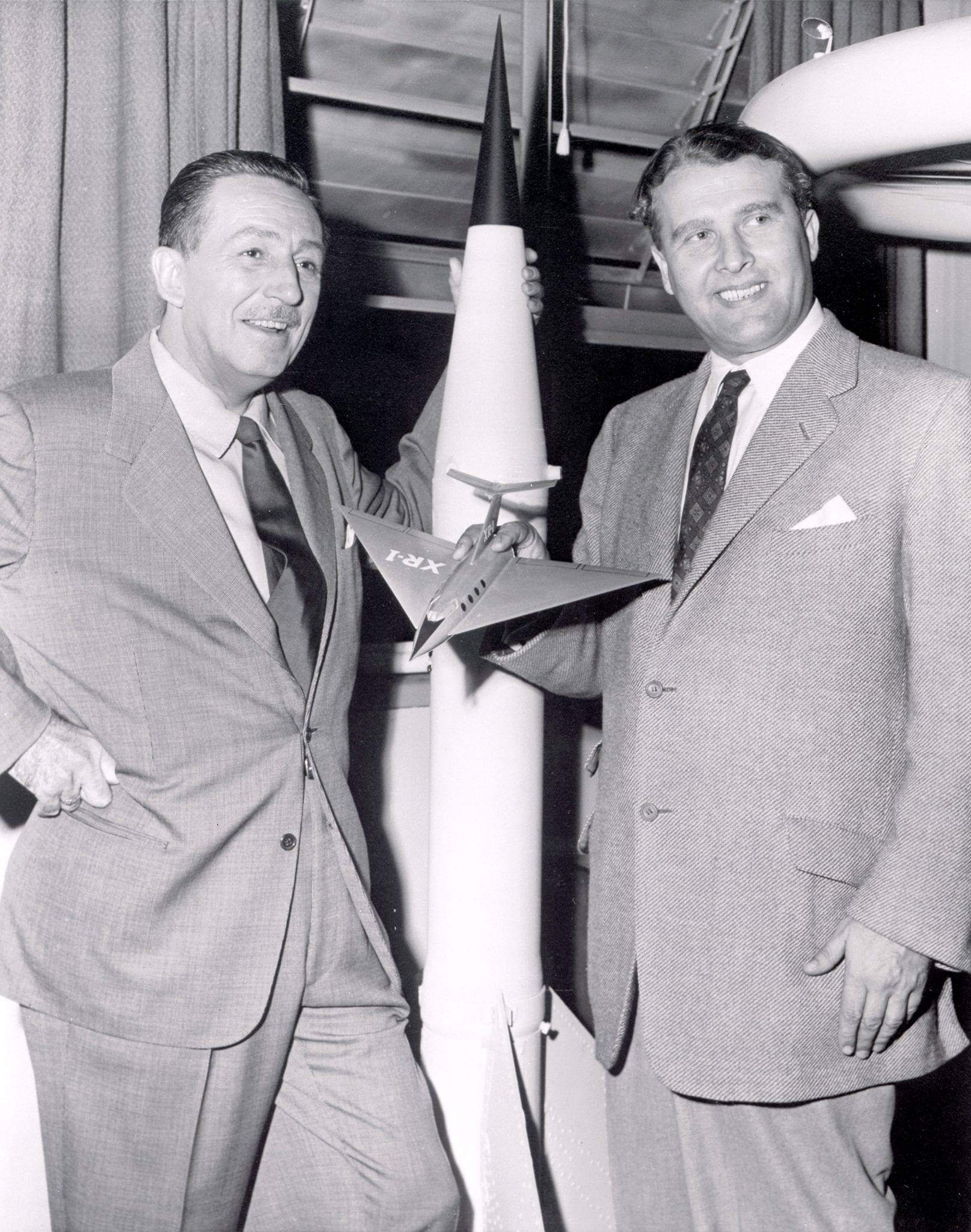 WALT DISNEY AND DR. WERNER VON BRAUN, 1954