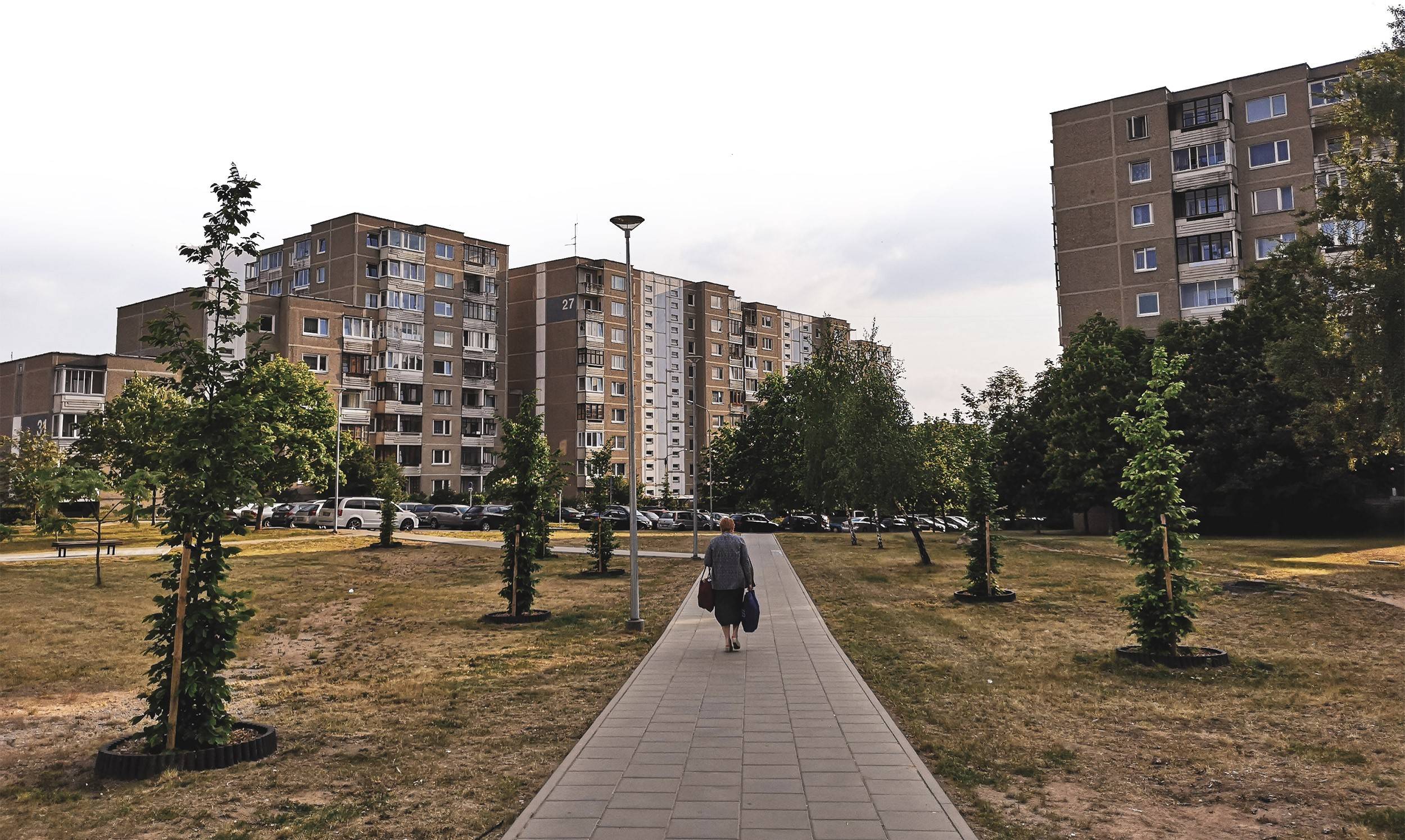 A woman walking home from shop, Fabijoniškės
