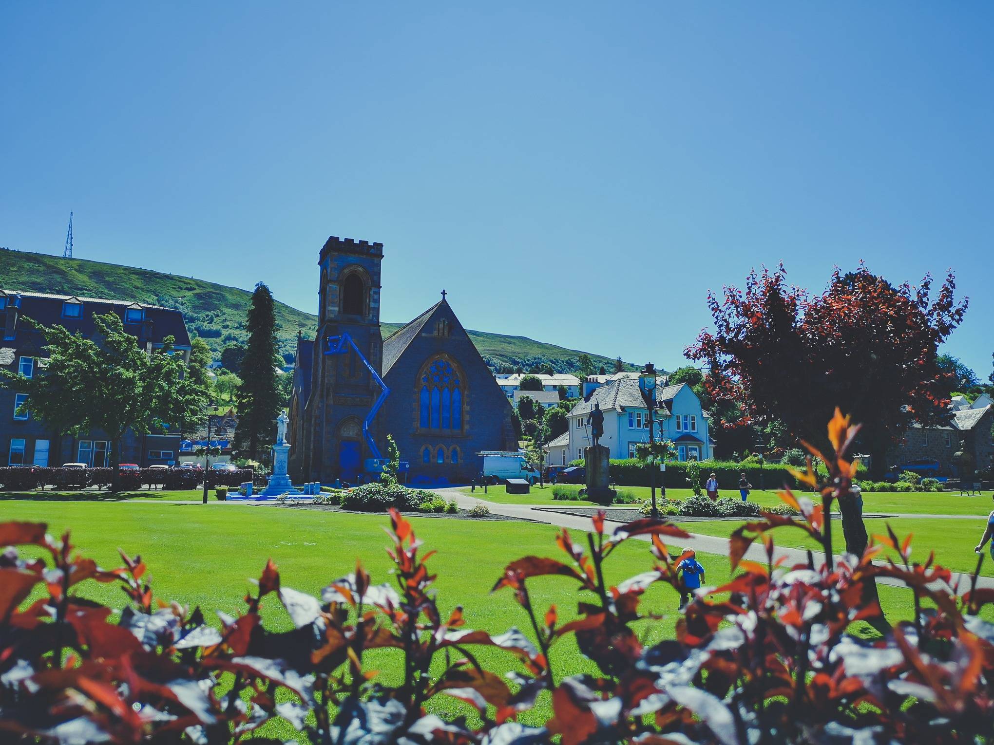   Duncansburgh MacIntosh Parish Church in Fort William, Scotland. Photo by Alis Monte [CC BY-SA 4.0], via Connecting the Dots