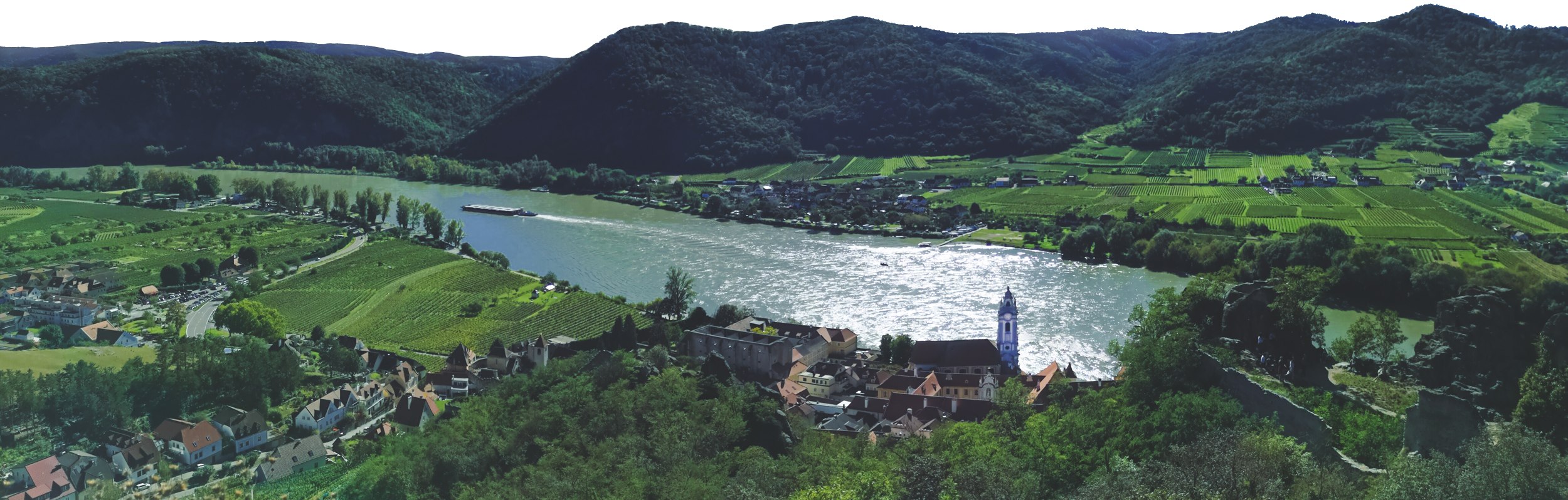 Dürnstein & Wachau Valley panorama in the Lower Austria