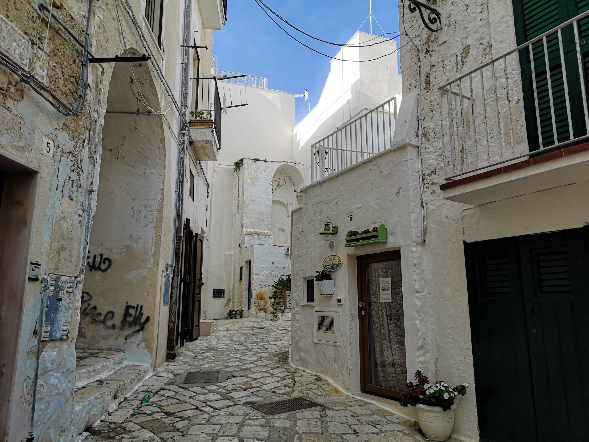 Wandering the Old Town of Polignano a Mare in Puglia, Italy