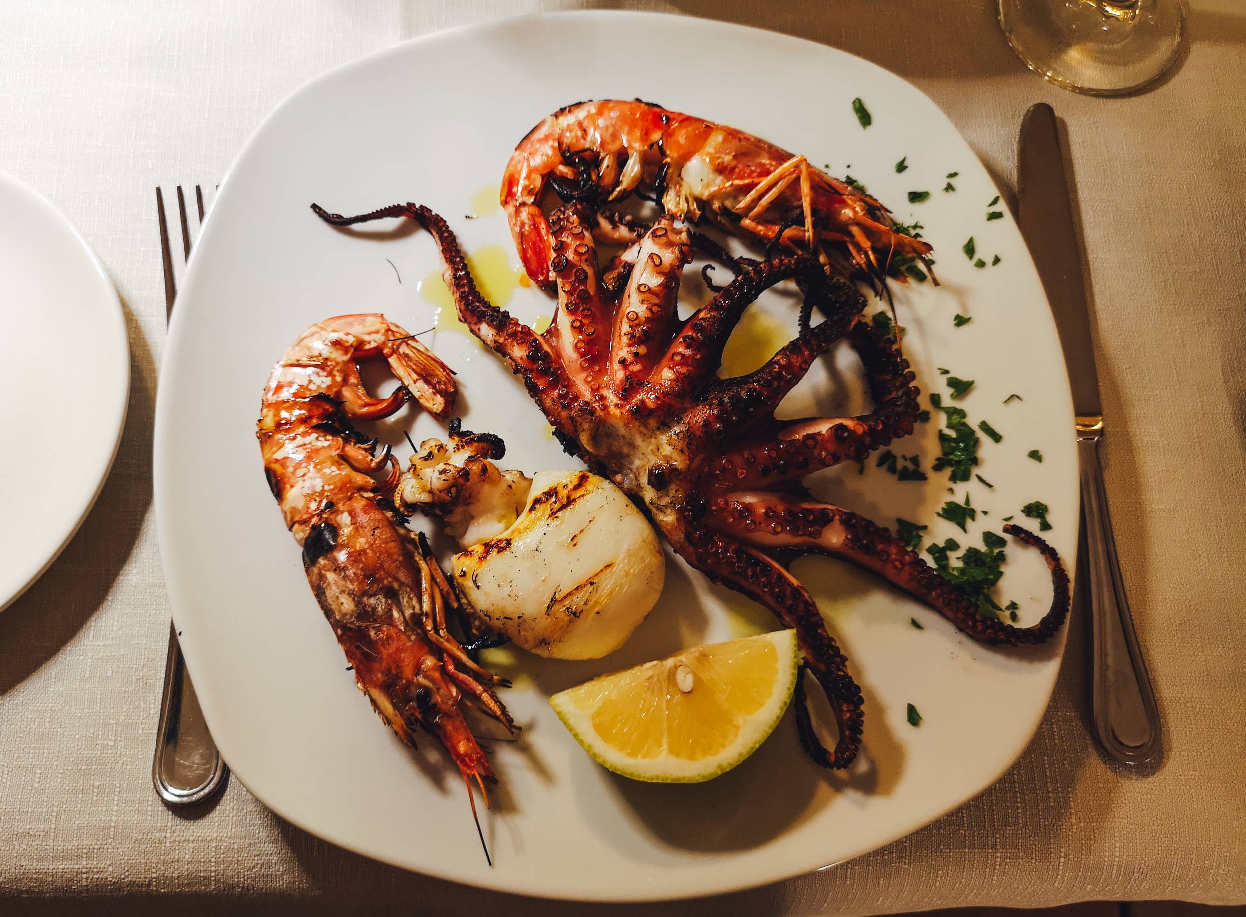 Mixed grill of octopus, squids and prawns in Antiche Mura, Polignano a Mare
